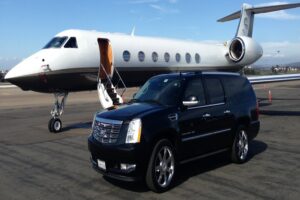 Corporate Travel in LA: Why Executives Choose a Limousine Service